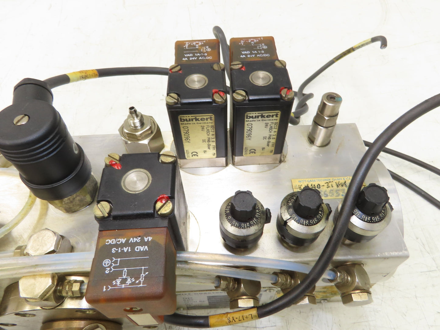 Witt Gasetechnik KM40-3T V11 Gas Mixer Manifold He/N2/CO2  - Trumpf 3000 Laser