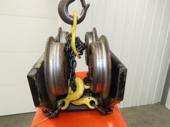 CM Lodestar R2 2 Ton Electric Chain Hoist 16' Lift 8/2.5 FPM Trolley 460 Volt