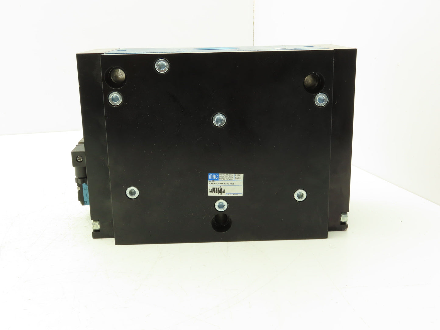 Mac 69A-C1-MAB-JDA0-1KE Pneumatic Air Piloted Valve Normally Open 30-90PSI 24V