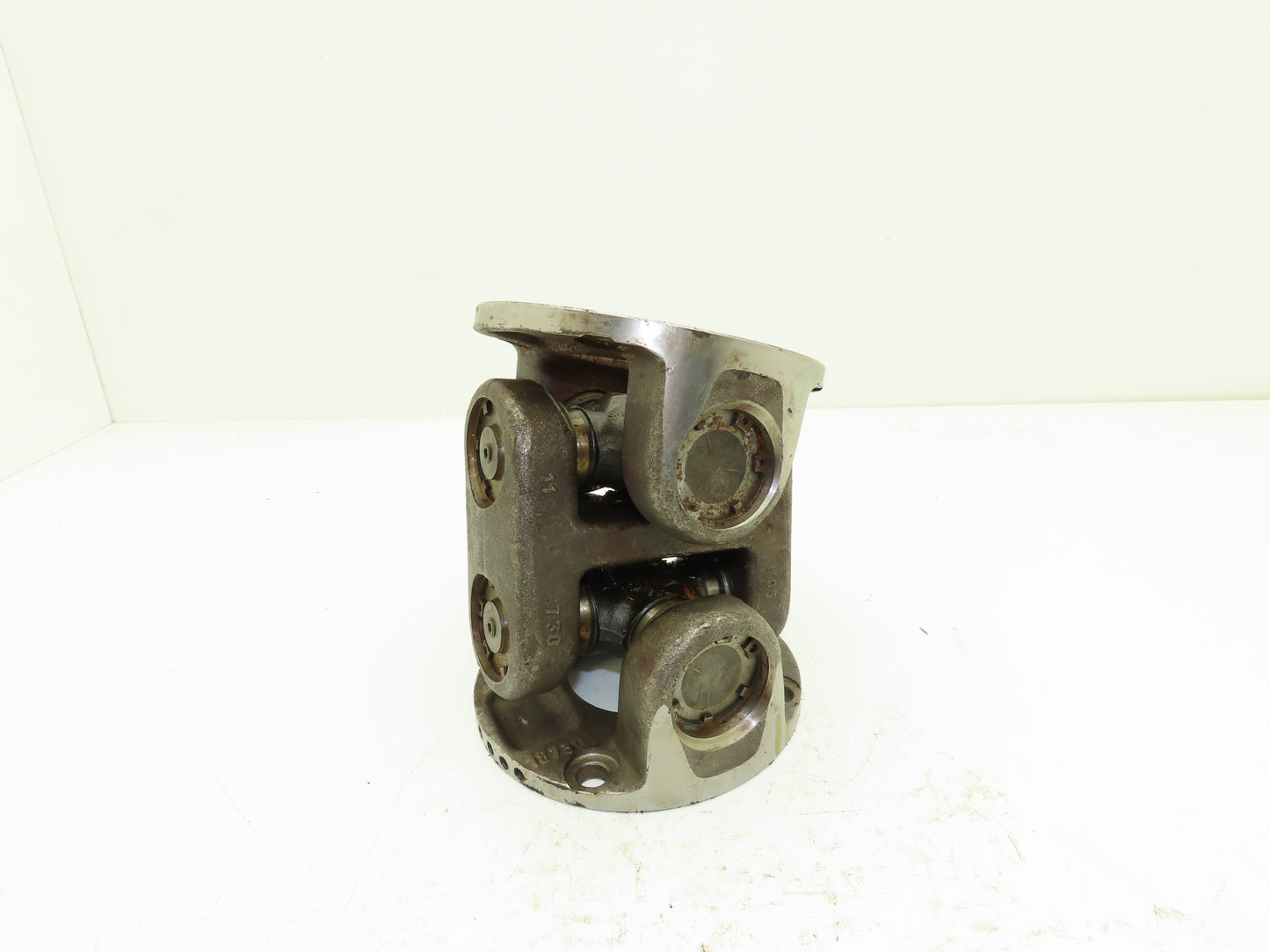 GWB 287.30 Universal U-Joint Flanged Cardan Drive Shaft 150mm OD 165mm OAL 18730