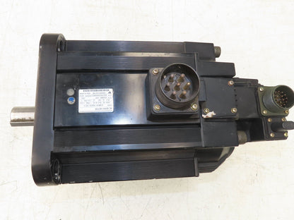 Yaskawa SGMGH-44A2A-YR15 AC Servo Motor 4400W 1500 RPM 200V Encoder UTSAE-B17BBF