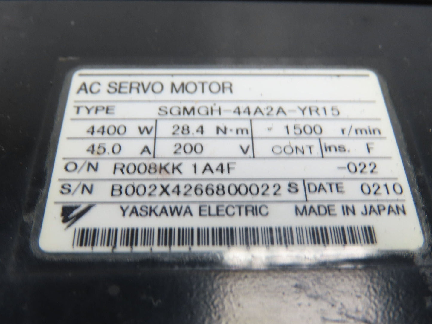 Yaskawa SGMGH-44A2A-YR15 AC Servo Motor 4400W 1500 RPM 200V Encoder UTSAE-B17BBF