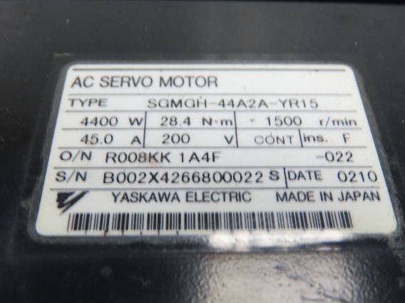 Yaskawa SGMGH-44A2A-YR15 AC Servo Motor 4400W 1500 RPM 200V Encoder UTSAE-B17BBF