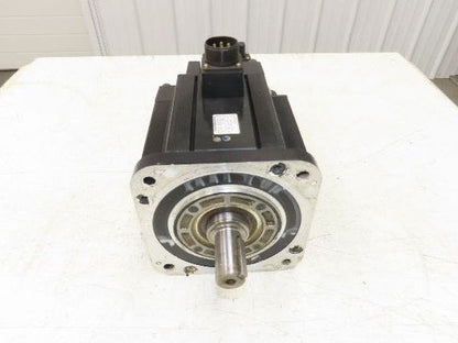 Yaskawa SGMGH-44A2A-YR15 AC Servo Motor 4400W 1500 RPM 200V Encoder UTSAE-B17BBF