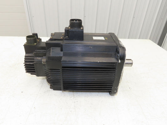 Yaskawa SGMGH-44A2A-YR15 AC Servo Motor 4400W 1500 RPM 200V Encoder UTSAE-B17BBF