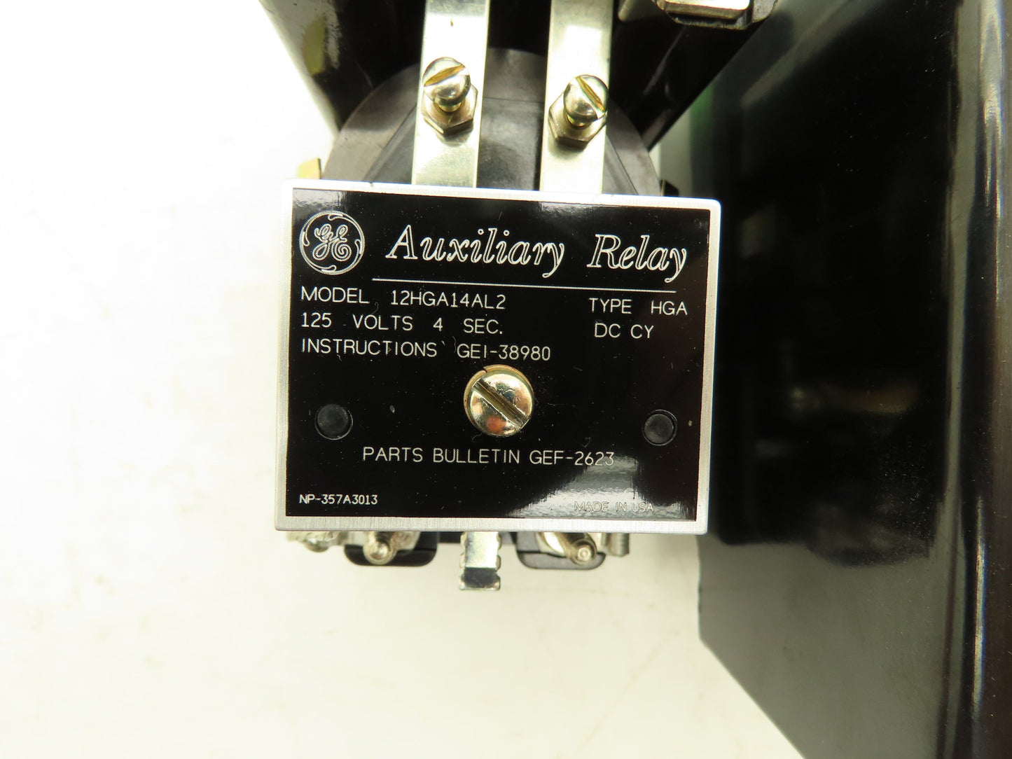 GE Hinged Armature Auxiliary Relay 12HGA14AL2 Double Throw 125VDC Coil