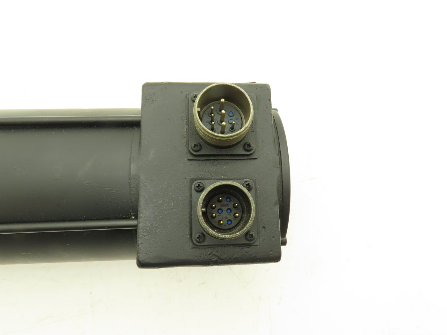 Allen Bradley 1326AB-A3E-11 AC Servo Motor 1.2Kw 3000rpm 480/360v 3ph