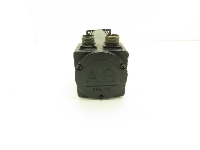 Allen Bradley 1326AB-A3E-11 AC Servo Motor 1.2Kw 3000rpm 480/360v 3ph