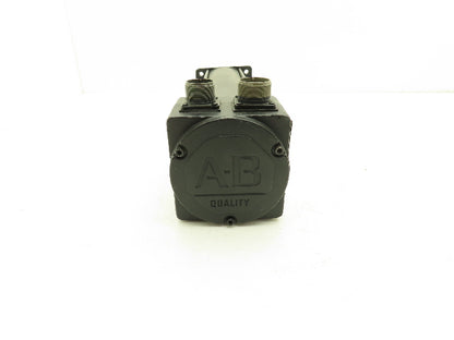 Allen Bradley 1326AB-A3E-11 AC Servo Motor 1.2Kw 3000rpm 480/360v 3ph