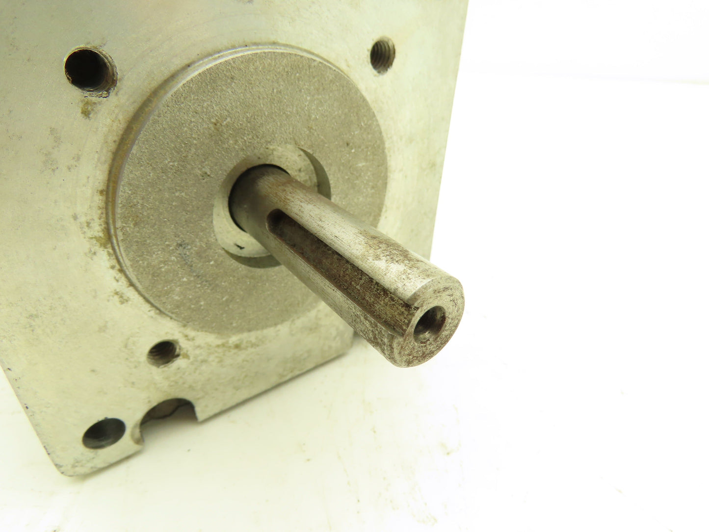 Allen Bradley 1326AB-A3E-11 AC Servo Motor 1.2Kw 3000rpm 480/360v 3ph