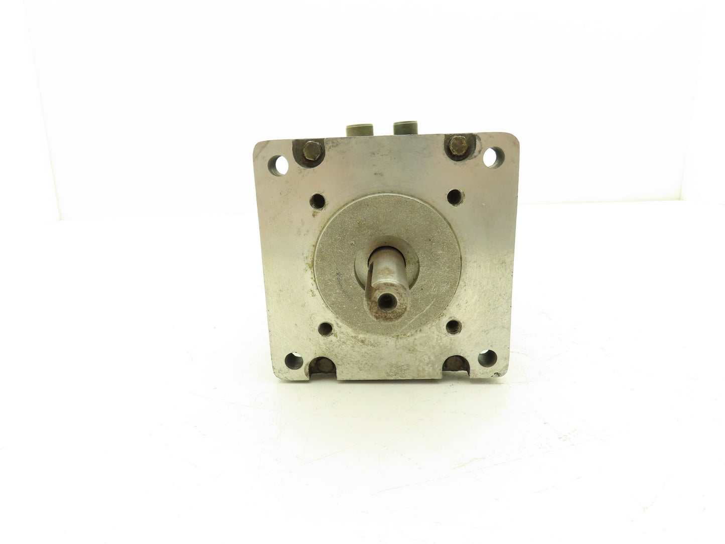 Allen Bradley 1326AB-A3E-11 AC Servo Motor 1.2Kw 3000rpm 480/360v 3ph