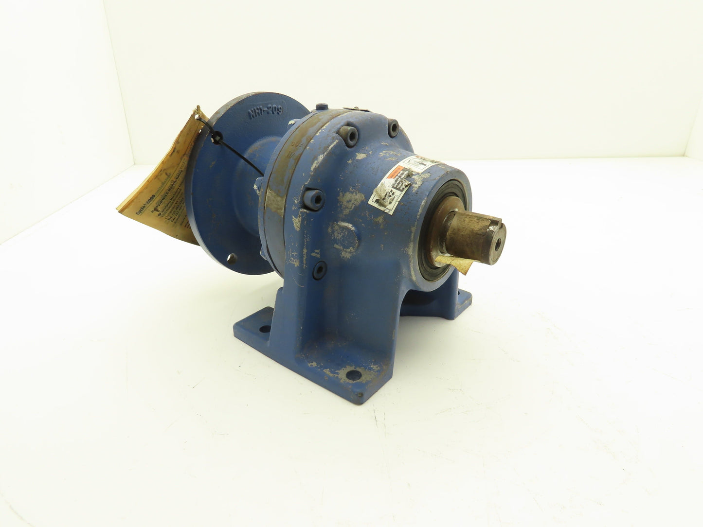 Sumitomo CNHX-6090Y-11 SM-Cyclo Inline Gearbox 11:1 Reducer 159rpm 1.5Hp 56C