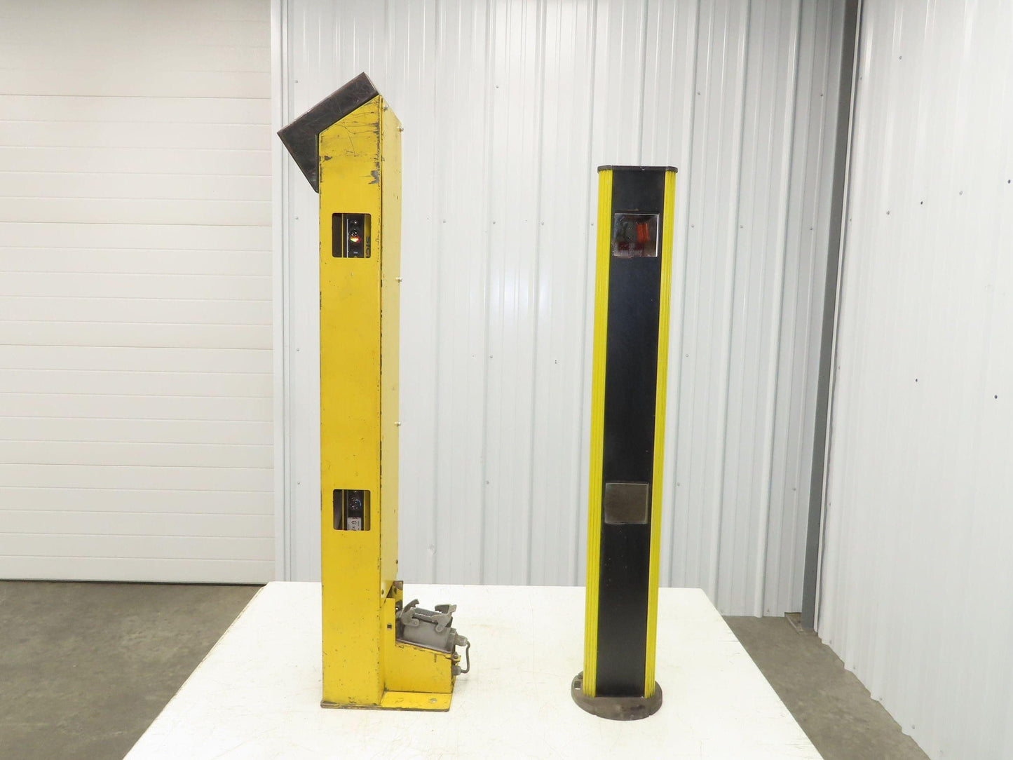 Sick M40S-S007 Safety Curtain Mirror Operator Panel Upright Enclosure Set