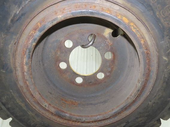 Freightmaster CX 7.50-15 Forklift Tire Traction Pneumatic 6x7.75" Rim