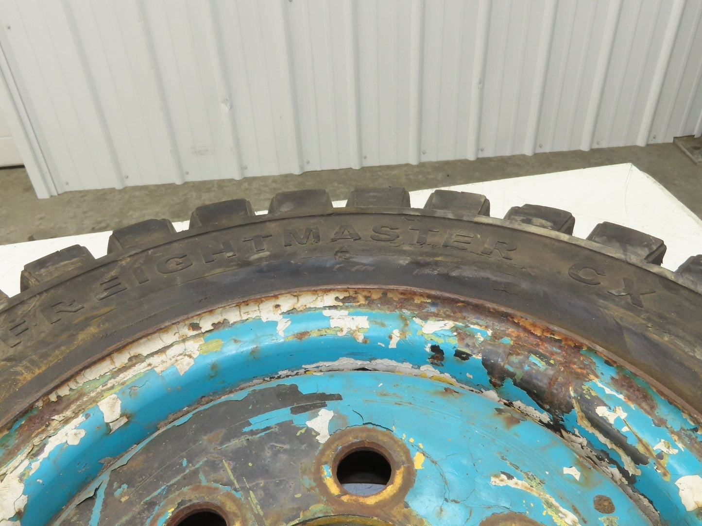 Freightmaster CX 7.50-15 Forklift Tire Traction Pneumatic 6x7.75" Rim