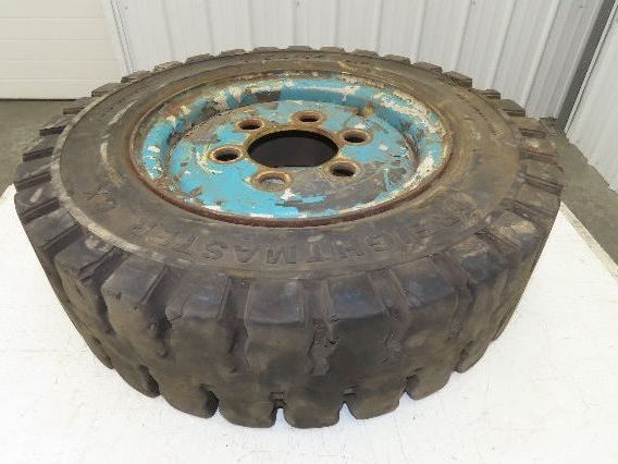 Freightmaster CX 7.50-15 Forklift Tire Traction Pneumatic 6x7.75" Rim