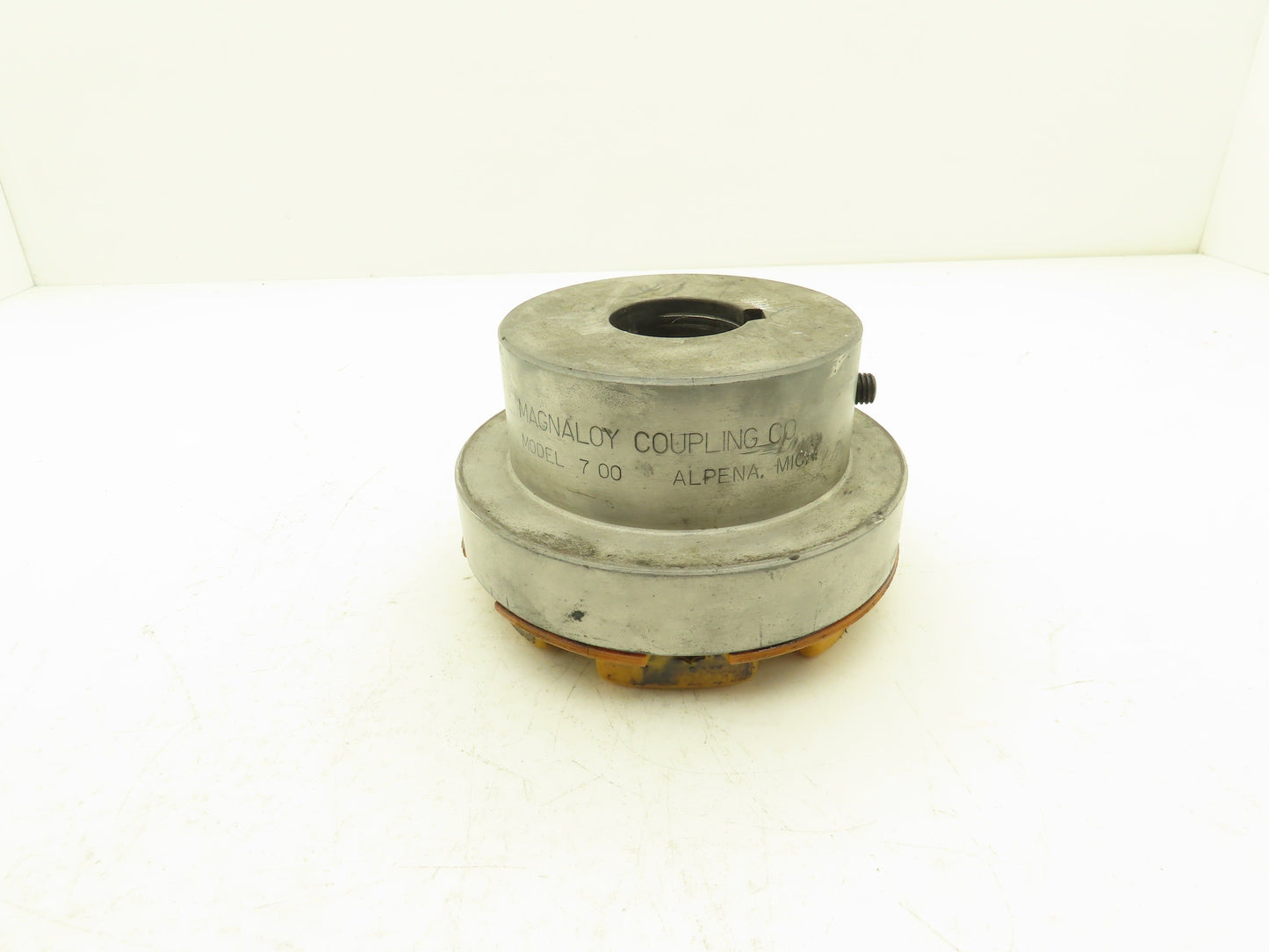 Magnaloy 700 Flex Coupling Hub Aluminum 2" Bore w/Insert
