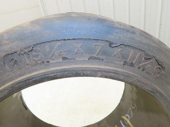 Forklift Tire 16-1/4x7x11-1/4 Smooth Press-on Black Rubber