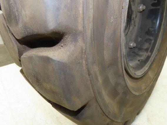 Bergougnan 18x7-8 Forklift Tire Traction Pneumatic Black 5x110 Rim