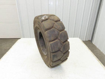 Bergougnan 18x7-8 Forklift Tire Traction Pneumatic Black 5x110 Rim