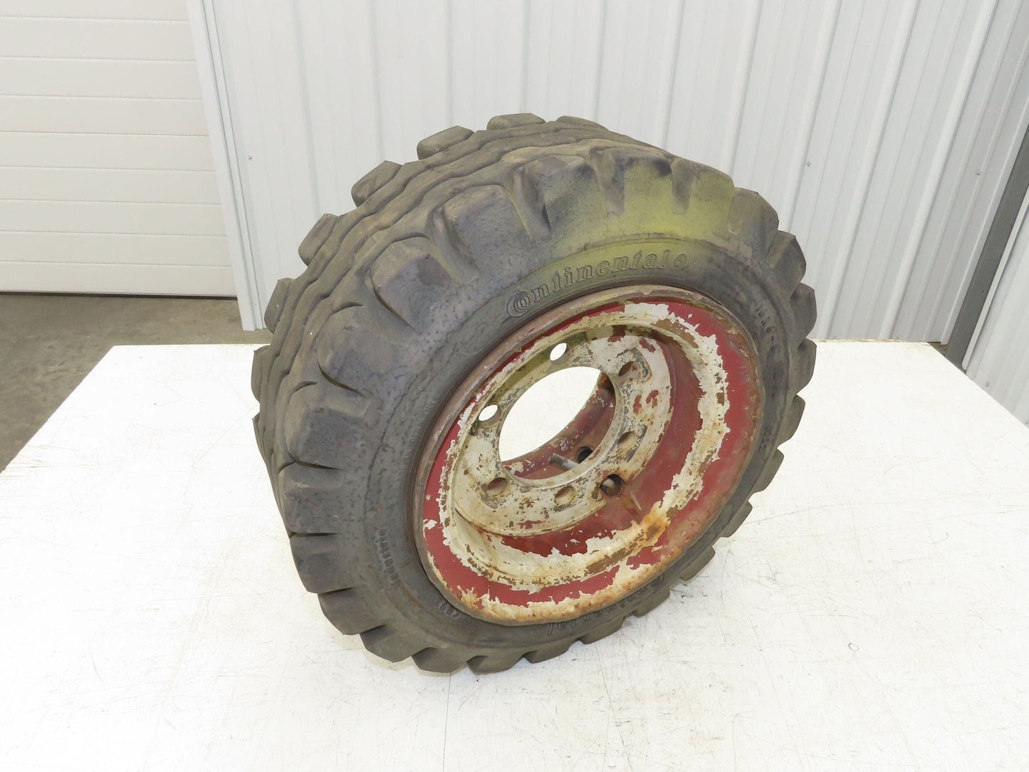 Continental 16x6-8 Forklift Tire Traction Pneumatic Black 6x125mm Rim