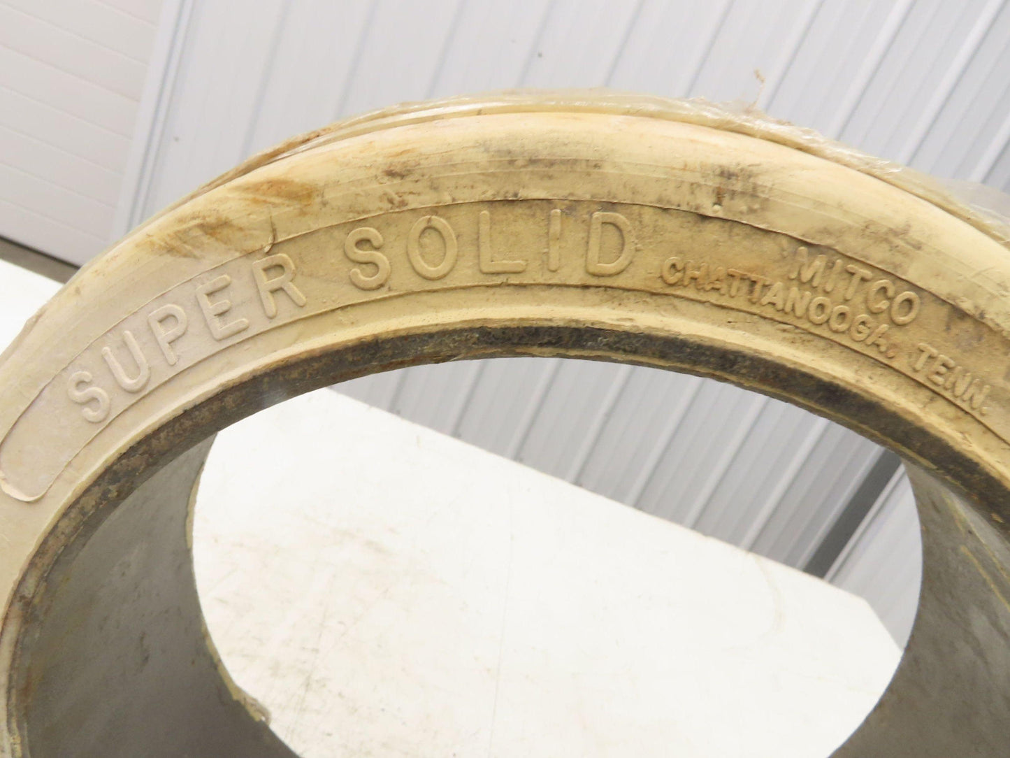 Super Solid 15x4x11-1/4 Forklift Tire Smooth Solid Press-on White Non-Marking