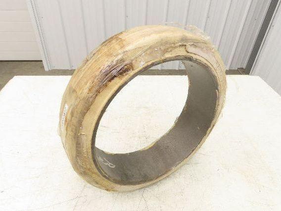 Super Solid 15x4x11-1/4 Forklift Tire Smooth Solid Press-on White Non-Marking