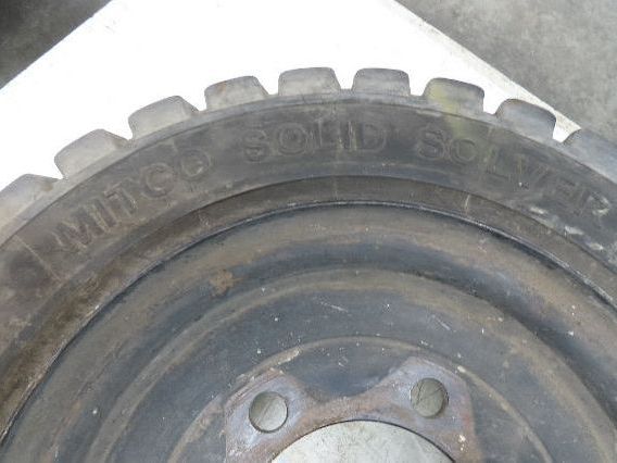 Mitco Solid Solver 8.15-15 Forklift Tire Traction Black 6x220mm Rim