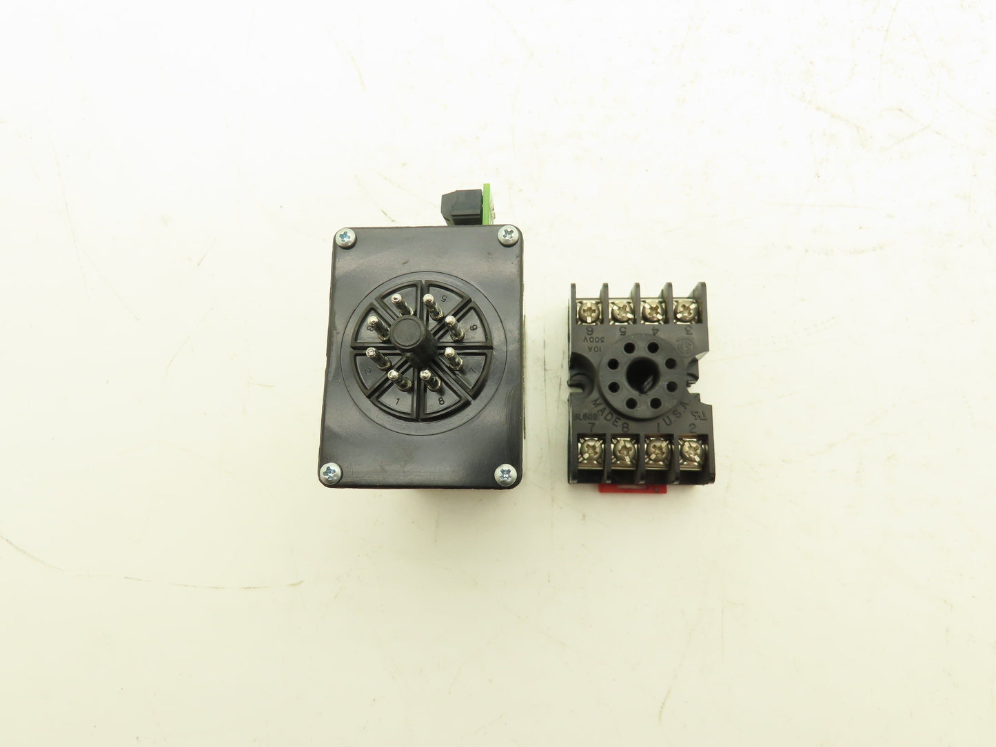 Absolute Process API 4130 GL D Thermocouple to DC Isolated Transmitter Type T