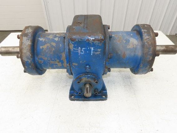 Worm Gearbox Horizontal Drive Dual Output 15:1 Reducer 1" Solid Input Shaft