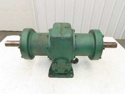 Worm Gearbox Horizontal Drive Dual Output 7.5:1 Reducer 1" Solid Input Shaft