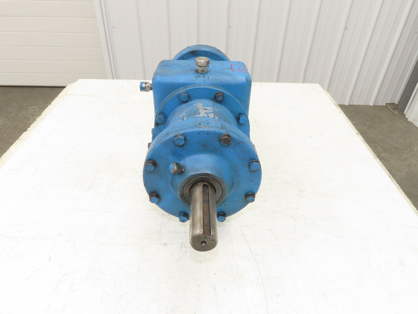 Worm Gearbox Horizontal Drive Dual Output 15:1 Reducer 1" Solid Input Shaft