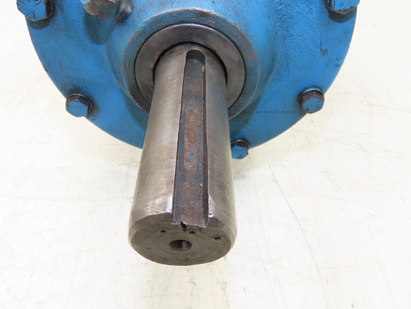 Worm Gearbox Horizontal Drive Dual Output 15:1 Reducer 1" Solid Input Shaft