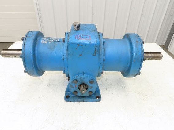 Worm Gearbox Horizontal Drive Dual Output 15:1 Reducer 1" Solid Input Shaft