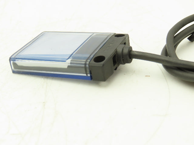 IDEC LH1D-H2HQ4C10RG Panel Surface Mount LED Spider Light 24vDC IP67 0.6W