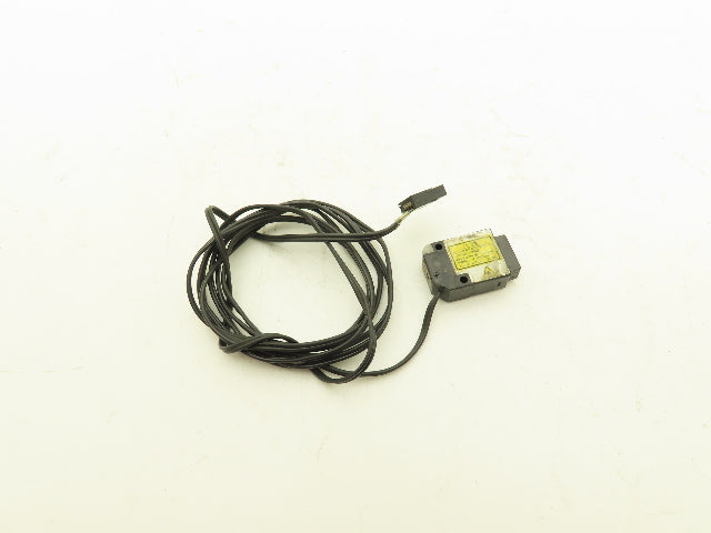 Omron E3C-LR11 Photoelectric Sensor 3mW 3u Second 650nm