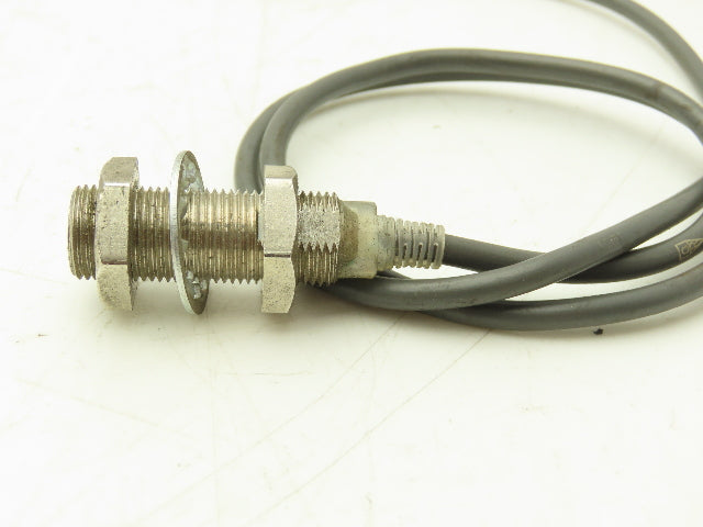 Omron E2E-X3D1-N Proximity Sensor 12-24vDC NO Lot of 17