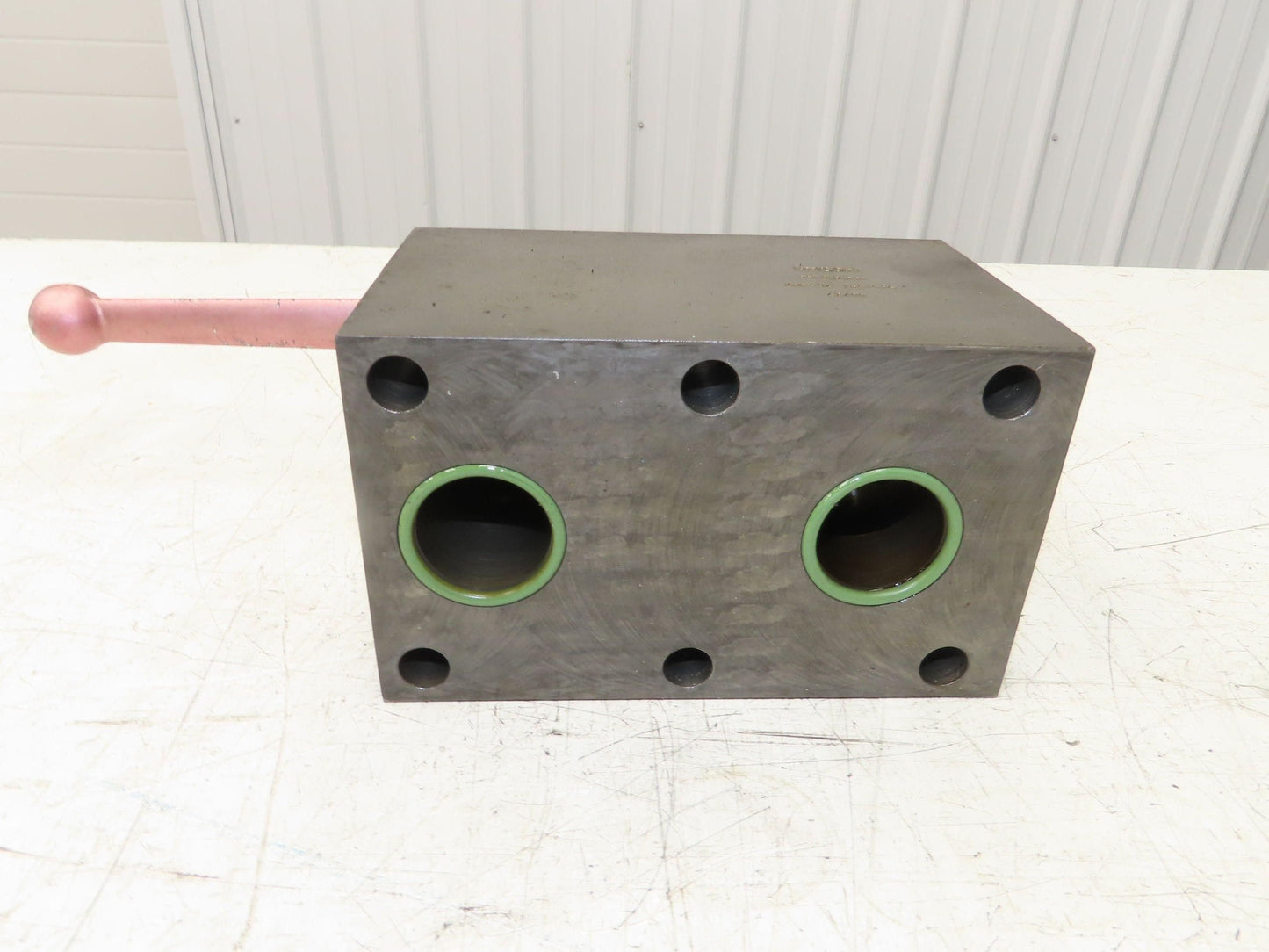 Hycon KHP-32-1114 Hydraulic Ball Valve 2-Way Manifold Mounted 5000 PSI 1-1/4"