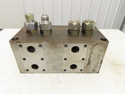 Daman E02293REV0 Hydraulic 4-Station Steel Manifold Block DN32 1-1/4" SAE