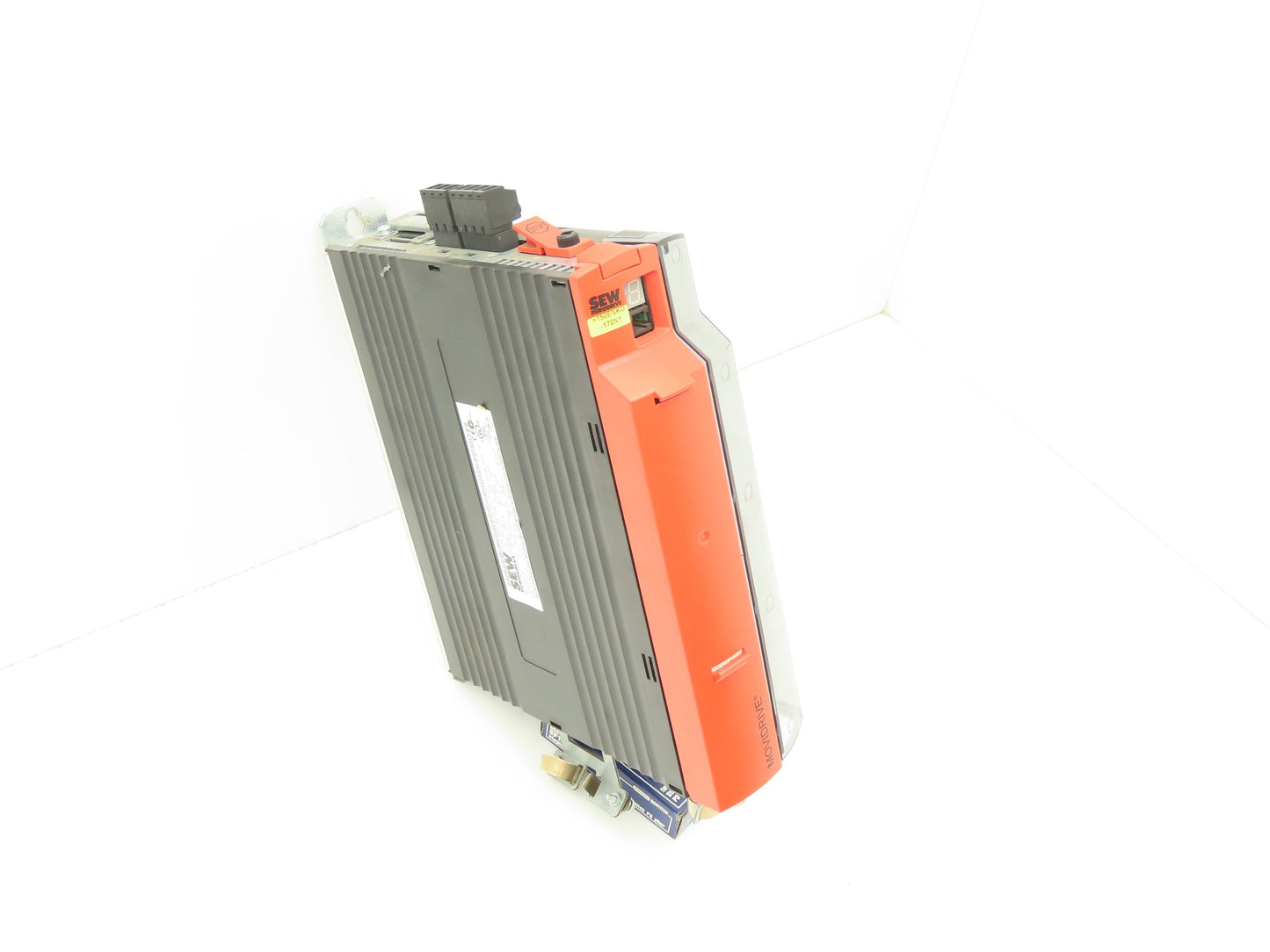 SEW-EuroDrive MDX61B0005-5A3-4-0T Movidrive Compact Servo Drive Inverter 500VA