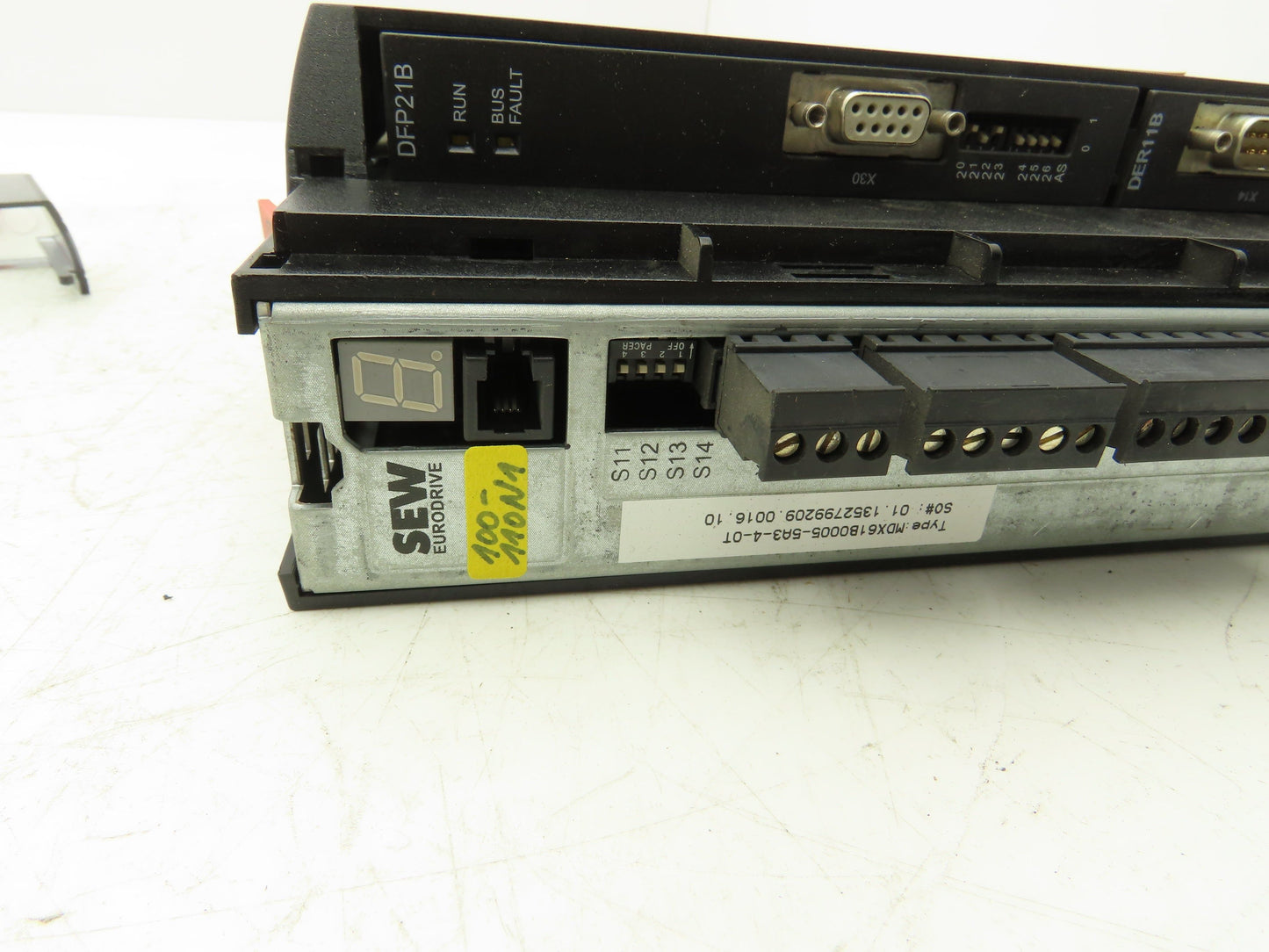 SEW-EuroDrive MDX61B0005-5A3-4-0T Movidrive Compact Servo Drive Inverter 500VA