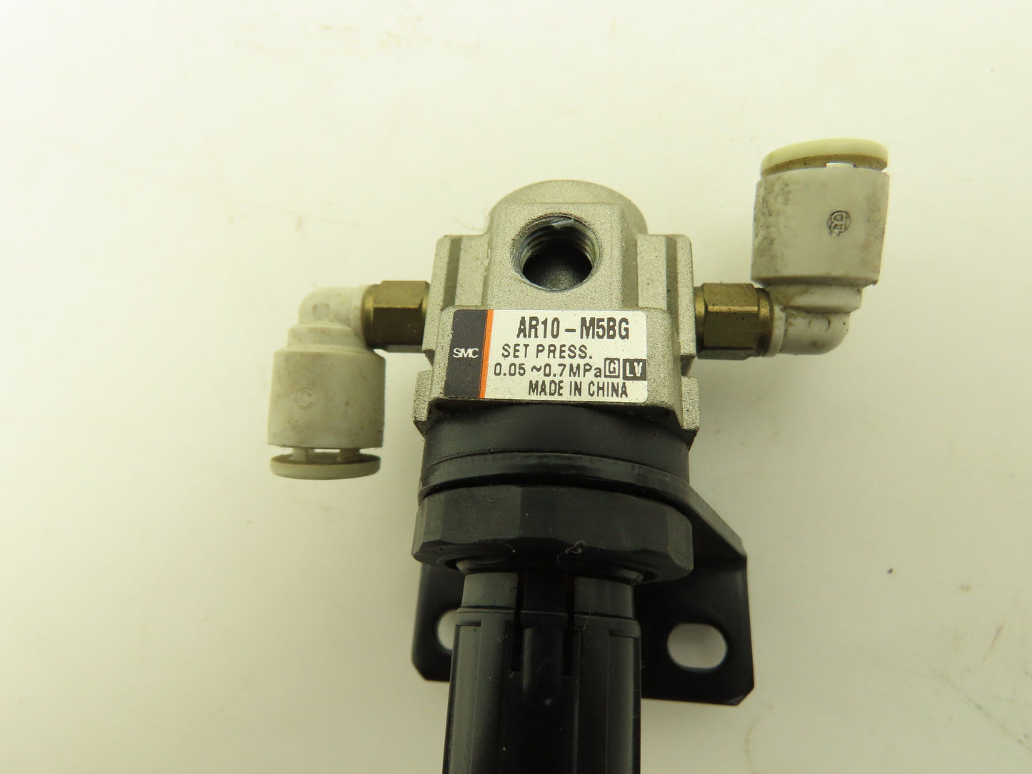 SMC G27-10-R1 | AR10-M5BG Regulator Gauge 1MPa 6mm Push Connector Lot of 6