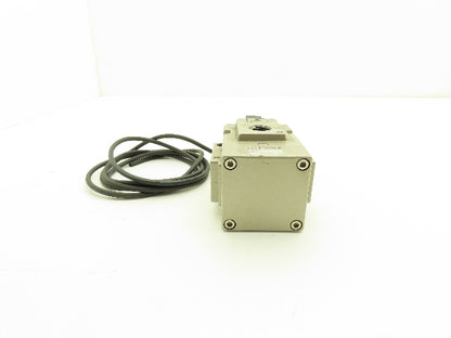 SMC VO307-5DZ | VG342-5DZ-04A 3 Port Pilot Solenoid Valve 24vDC Coil 1/2" NPT