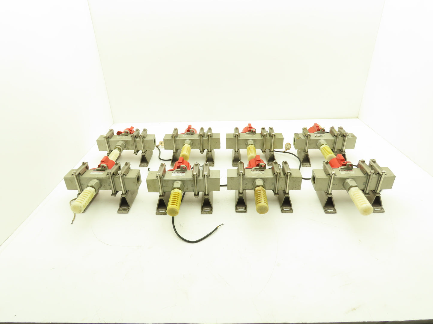 SMC Pneumatic Air Lockout Valve Body Pressure Gauge Assembly 3/4" NPT Lot of 8