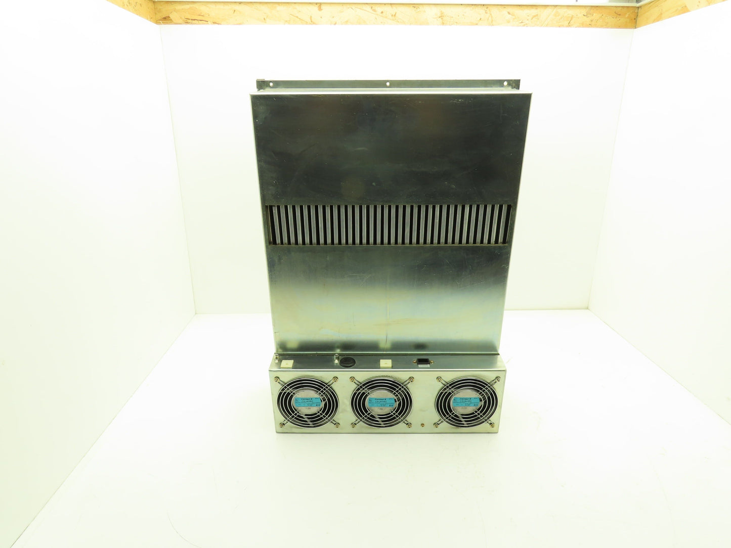 Okuma KC0-351 | E5502-470-138 Cooling Unit Heat Exchanger