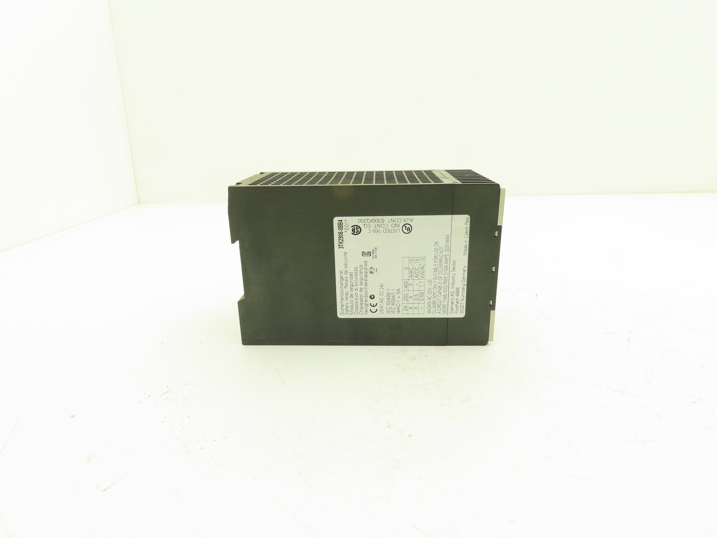 Siemens 3TK2806-0BB4 Contactor Safety Combination 5NO 1NC Circuit 24VDC