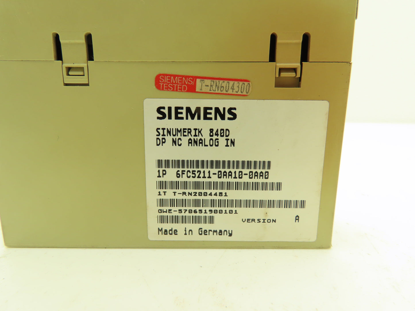 Siemens 6FC5211-0AA10-0AA0 Sinumerik 840D DP NC Analog Module For CNC DMP *PARTS