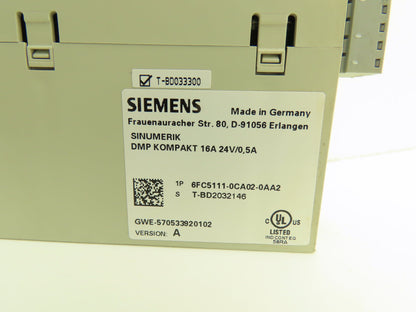 Siemens 6FC5111-0CA02-0AA2 Sinumerik 840D DMP 16 Point Output Module 16A 24v