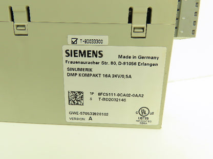 Siemens 6FC5111-0CA02-0AA2 Sinumerik 840D DMP 16 Point Output Module 16A 24v