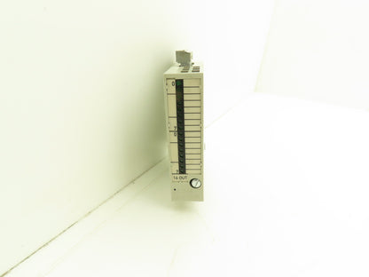 Siemens 6FC5111-0CA02-0AA2 Sinumerik 840D DMP 16 Point Output Module 16A 24v